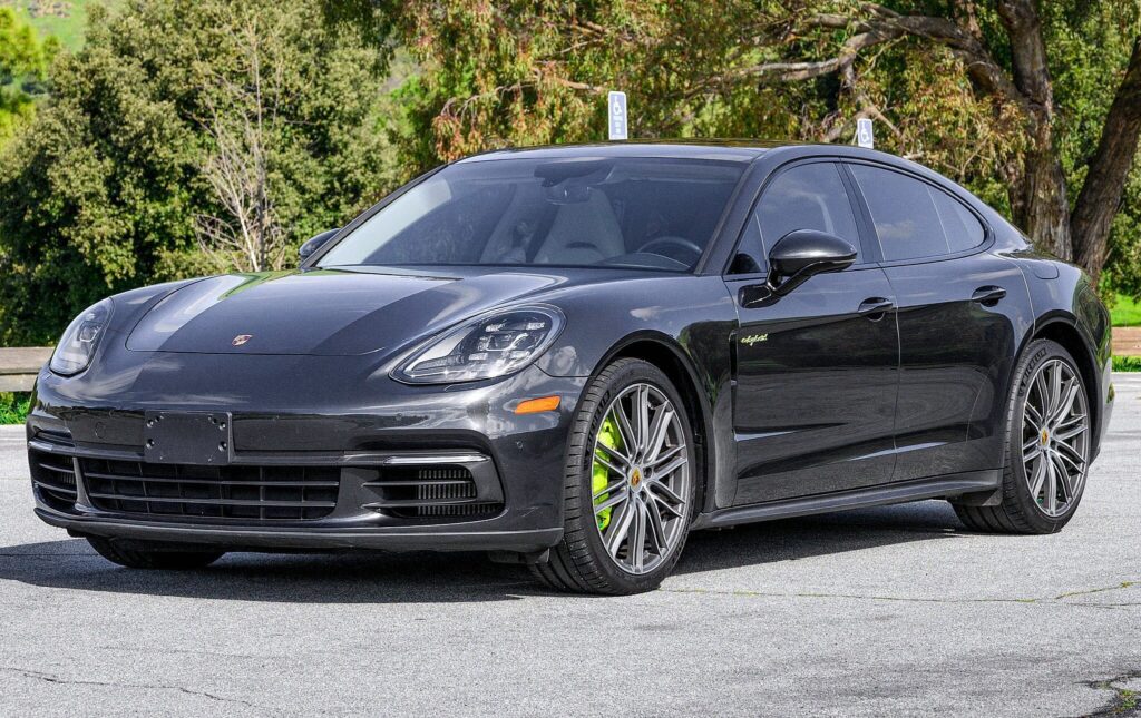 2018 Porsche Panamera 4 E-Hybrid