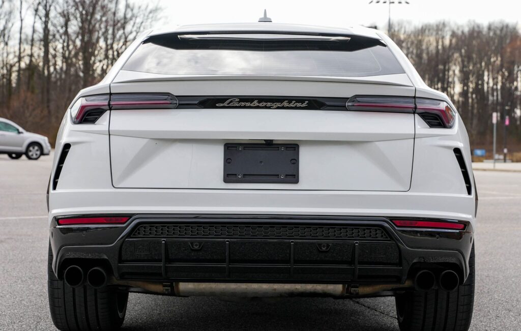 2020 Lamborghini Urus